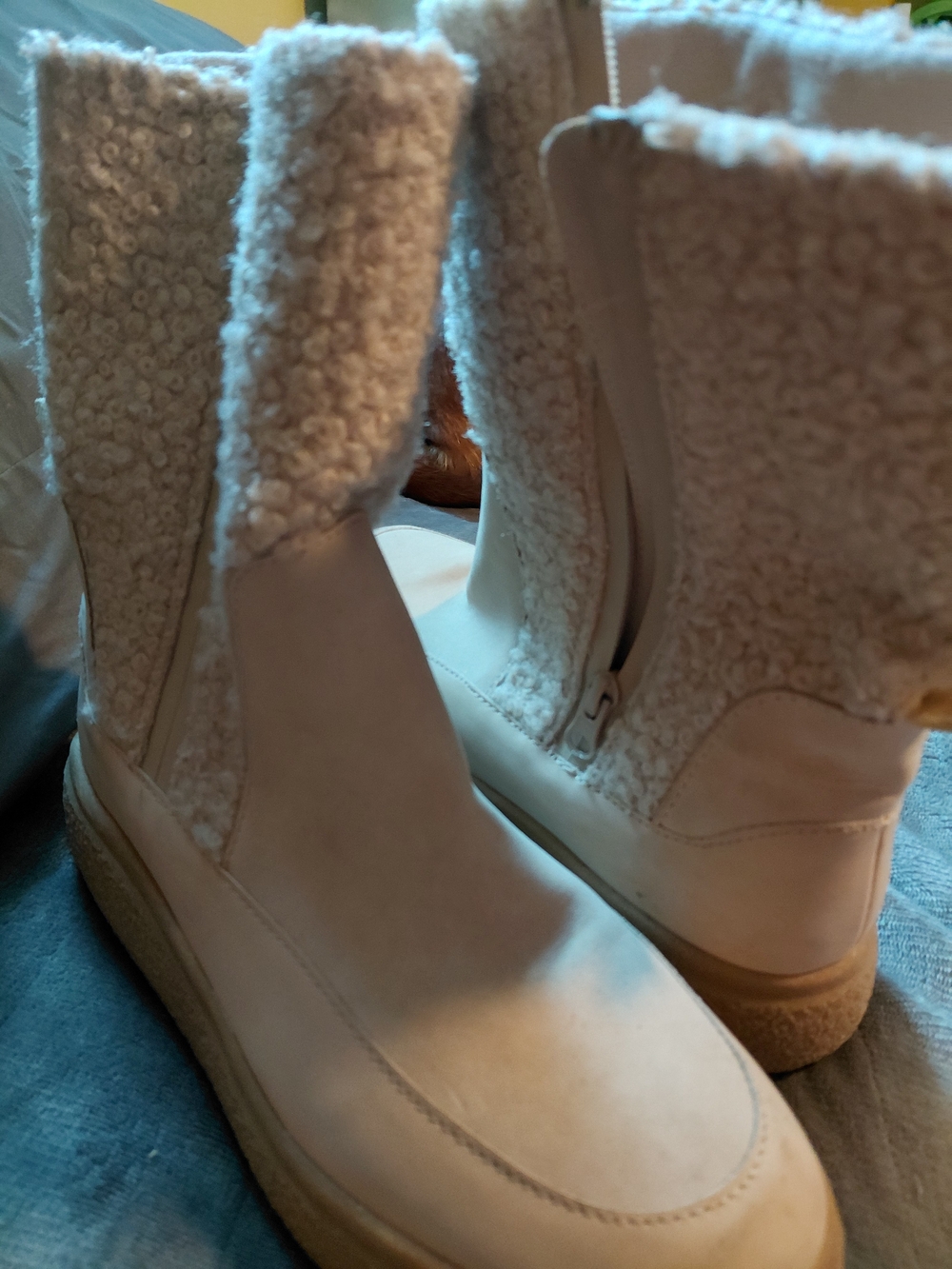 Women’s Cream Shearling-Trim Winter Boots Rocketdog
